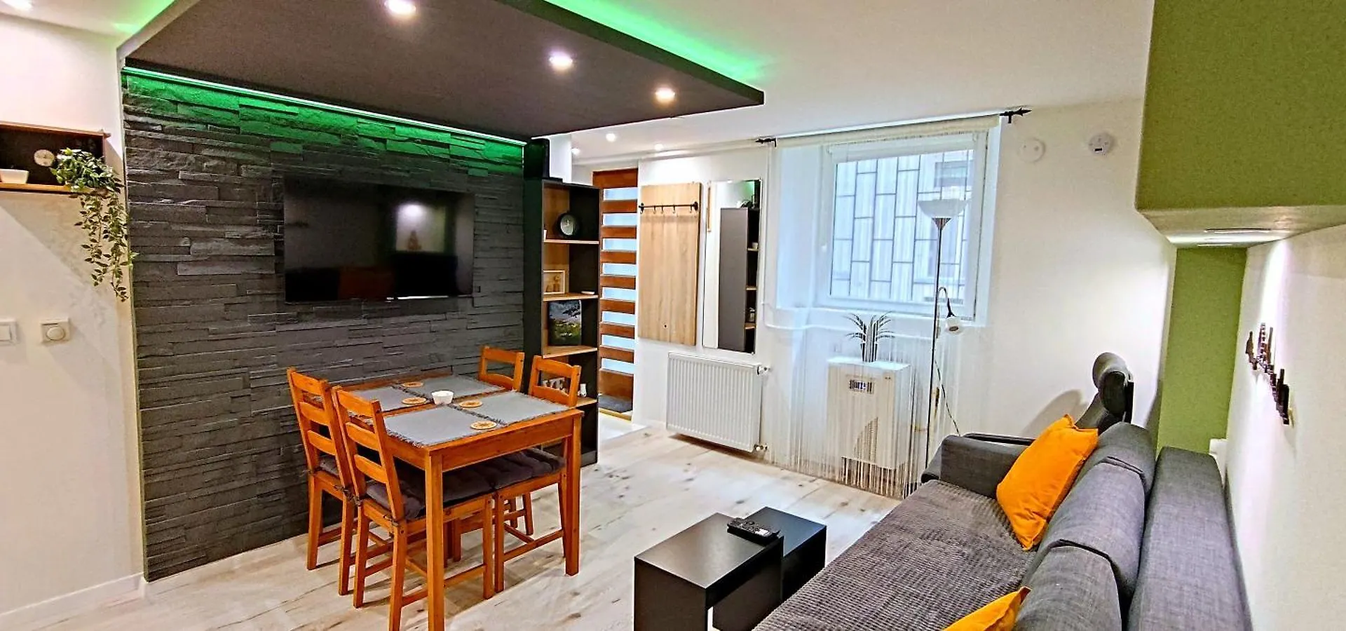 Apartment Alexander Guestrooms Budapest Hungary
